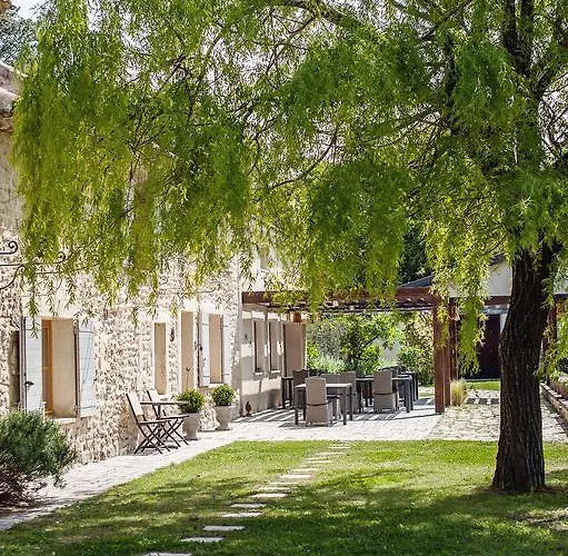 Les Champs De Provence La Baume-de-Transit